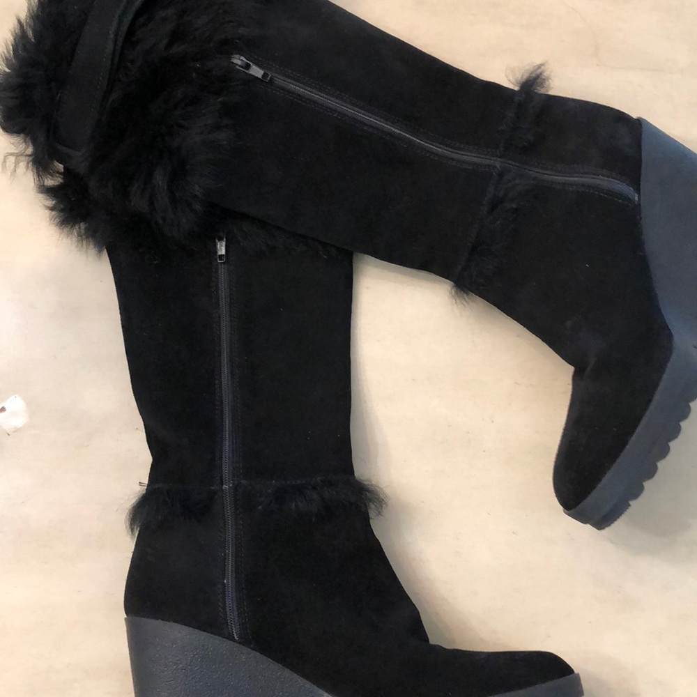 Authentic Coach Sharma Suede Shearling Boots - Picture 7 of 7